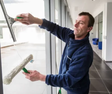 nettoyage-de-fenetres-commerciales-et-industrielles